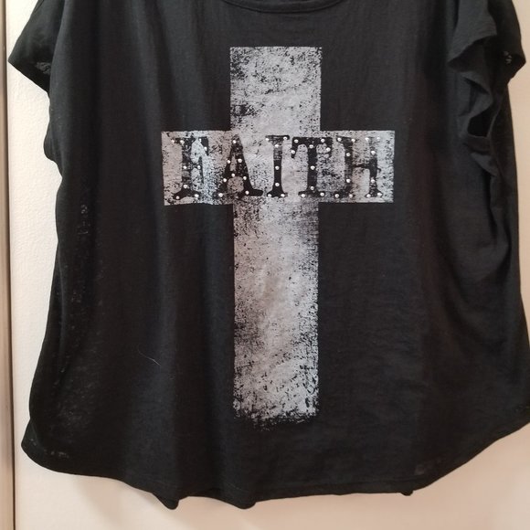 Faith Scoop neck cross with studs short sleeve top - Picture 2 of 6